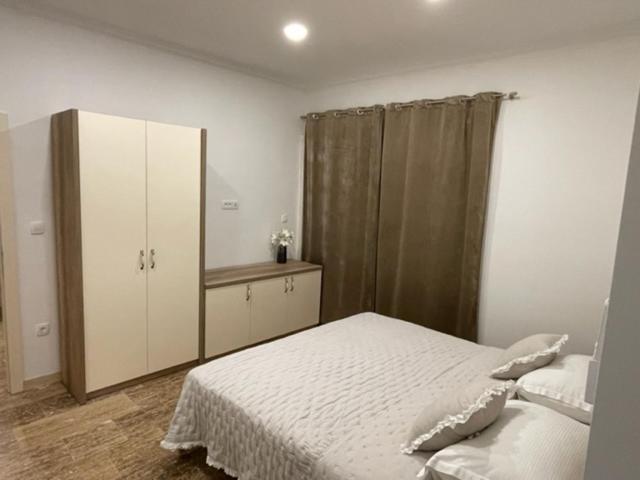Villa Luce Mit Pool ماكارسكا المظهر الخارجي الصورة