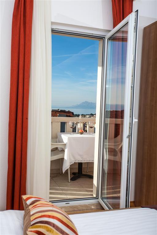 Villa Luce Mit Pool ماكارسكا المظهر الخارجي الصورة